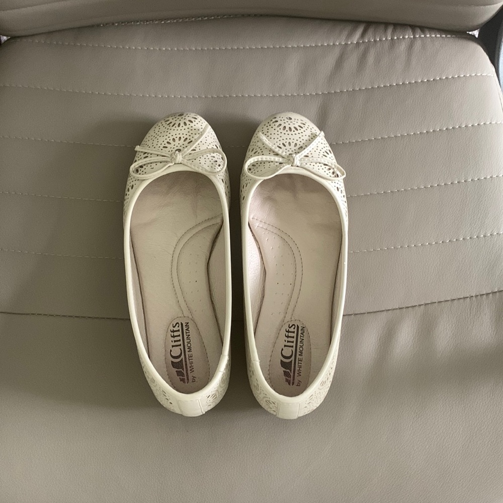 Cream colored fancy flats